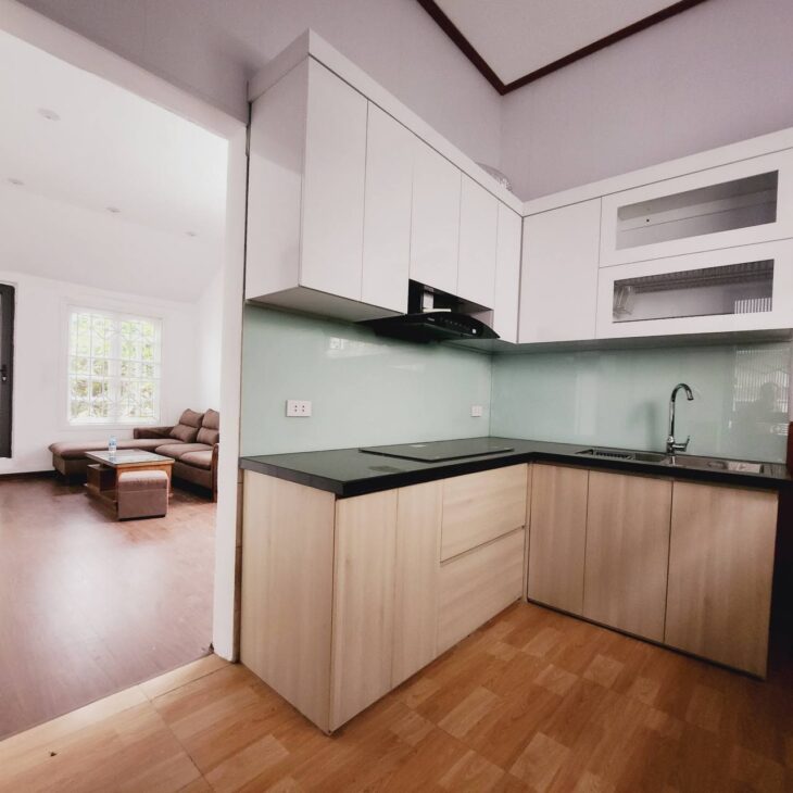 Bán nhà tập thể Cty CK Nguyễn Trãi giá 3.69 tỷ, diện tích 80m2, tầng 3, mặt tiền 5m