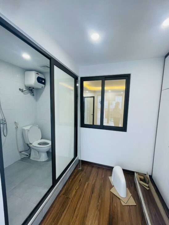 Bán nhà Khuất Duy Tiến giá 3.6 tỷ, diện tích 78m2, tầng4, mặt tiền 6m