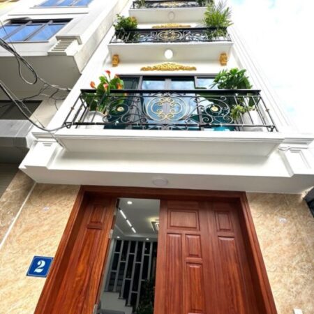 GIẢI PHÓNG – NHÀ MỚI LÔ GÓC THOÁNG, CÓ THANG MÁY