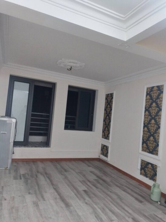 Bán nhà Thịnh Liệt giá 4.5 tỷ, diện tích 23m2, 5 tầng, mặt tiền 3.5m