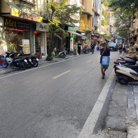 ⚜️ Mặt phố Tuệ Tĩnh, Hai Bà Trưng. 60m2 8T Thang máy, Lô góc MT 15m, Siêu KD, Chỉ 78 Tỷ ⚜️