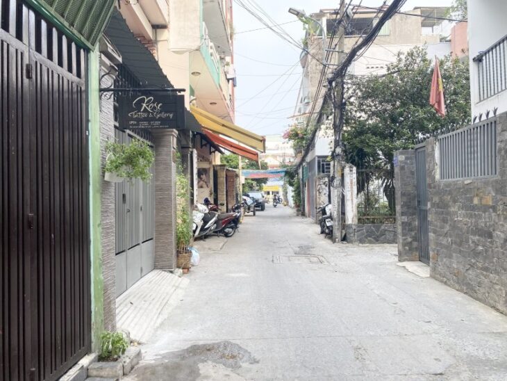 Bán gấp nhà LÊ QUANG ĐJỊNH – 4.3m x 13m – hẻm ô tô vào nhà nhỉnh 7 tỷ