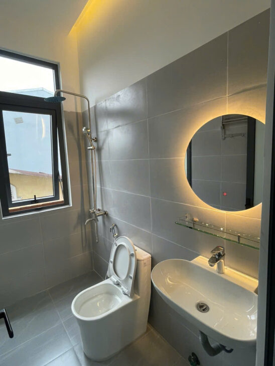 ???? BÁN Nhà 2 TẦNG KIÊN CỐ, KIỆT OTO THUỶ Vân, Kiệt 14 XUÂN HOÀ, THÀNH PHỐ HUẾ.