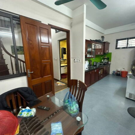 Bán Nhà Đẹp Kim Mã, Ba Đình 5 Tầng Dân Xây, Thang Máy, Nội Thất, 65m2 – 5m, 15.5 Tỷ