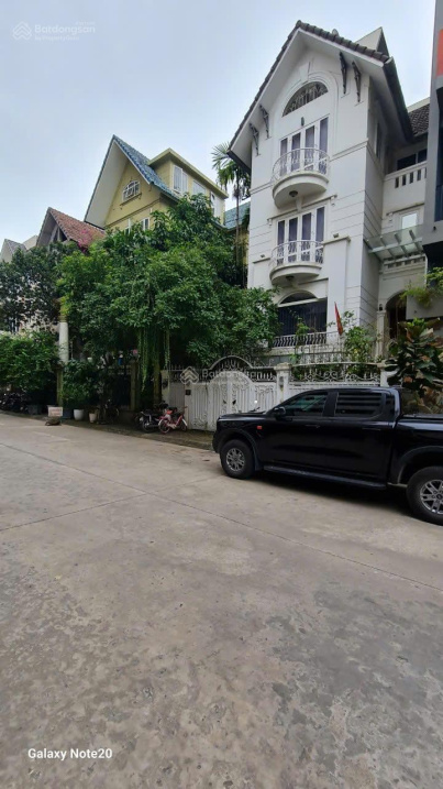 Cần bán căn góc 160m2 biệt thự Packexim 2 Phú Thượng Tây Hồ đã hoàn thiện đẹp