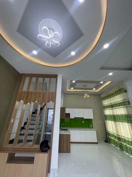 Bán nhà giá 4.8 tỷ, HUỲNH VĂN BÁNH, BTCT, 5m x 9m, 3 phòng