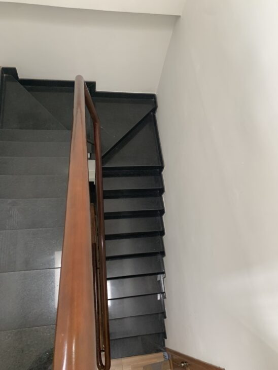 Giảm 200 tr bán gấp nhà HỒ VĂN HUÊ, PN, 40m2, 4.1 tỷ