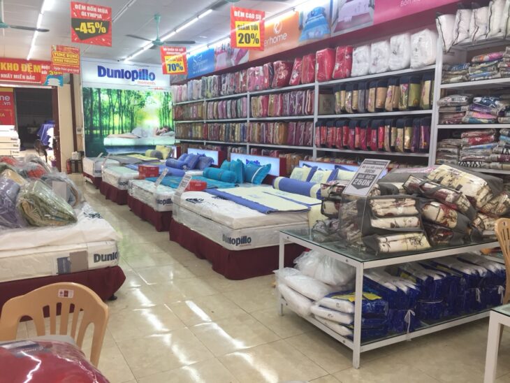 NHÀ MẶT ĐƯỜNG LÁNG, ĐỐNG ĐA, SÁT NGÃ TƯ SỞ 74M2 5T MT 7.1M, SIÊU RẺ 19 TỶ