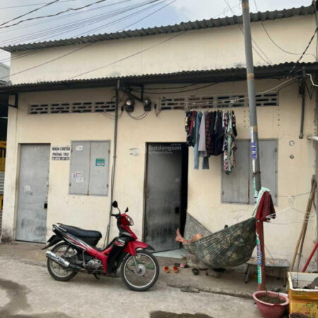 Bán Đất có dãy nhà trọ 18 phòng đang cho thuê phòng ở thị Trấn Hiệp Phước