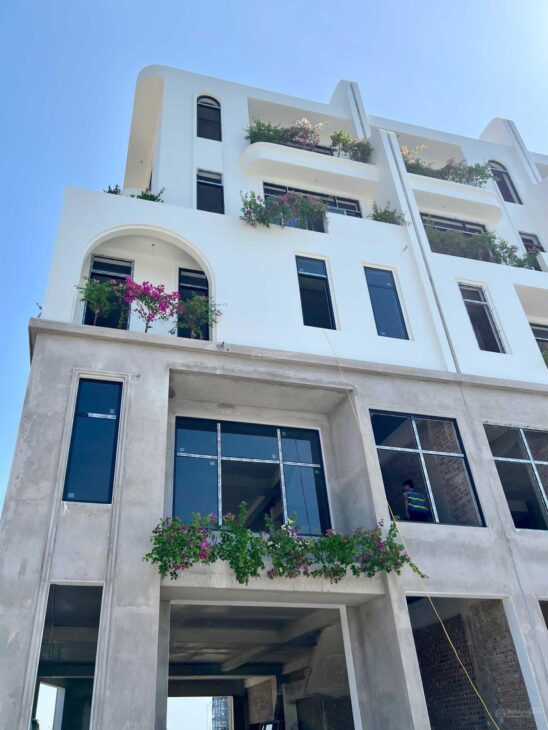 Cần bán shophouse Vaquarius giá 14,154 tỷ VND tại Văn Giang, Hưng Yên