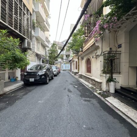 BÁN NHÀ BẠCH ĐẰNG, KHU SÂN BAY, NHÀ ĐẸP KTS THIẾT KẾ – LÔ GÓC 2 MẶT Ô TÔ TRÁNH – 60M2.