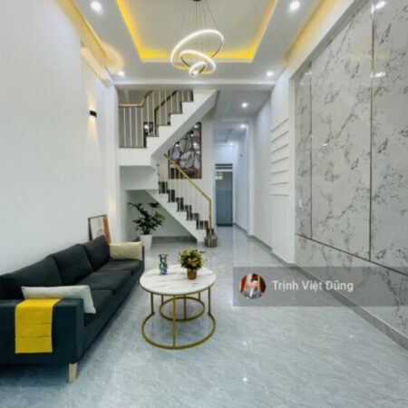 Nhà đối diện Gigamall KCBT 2Tầng, 3PN, 2WC – Mới xây đẹp ở luôn, 2 tỷ 320