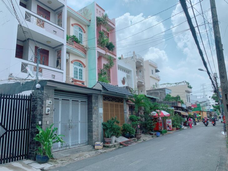 Kẹt tiền bán gấp nhà hxh, 4m x 15m, NGUYỄN VĂN ĐẬU, 5 PHÒNG, 5.7 tỷ.