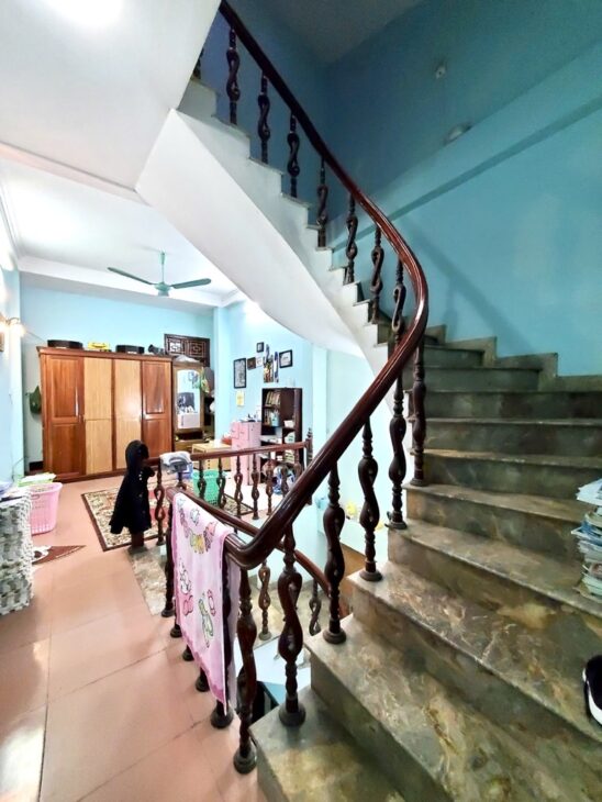 Bán nhà Ngọc Lâm – Dân xây – Ô tô – 5 tầng 46m2 nhỉnh 7 tỷ