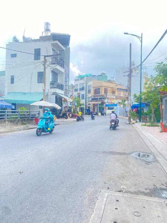 CHỈ 6.45 TỶ, DIỆN TÍCH KHỦNG 72.8m2, RỘNG 4.9M – SÁT MẶT TIỀN BA ĐÌNH – CÁCH QUẬN 5 NGUYỄN TRI