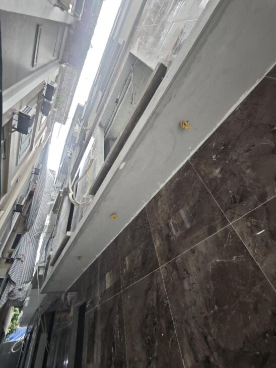 NHÀ YÊN HOÀ 35M2 X 6 TẦNG – 8.4 TỶ – OTO CÁCH 3 BƯỚC – THANG MÁY – KINH DOANH SANG