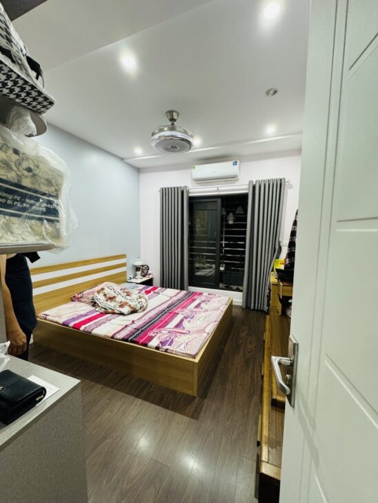 NHÀ B TT VĨNH PHÚC, BA ĐÌNH – SD 100M2, 3 P.NGỦ – NỘI THẤT ĐẸP