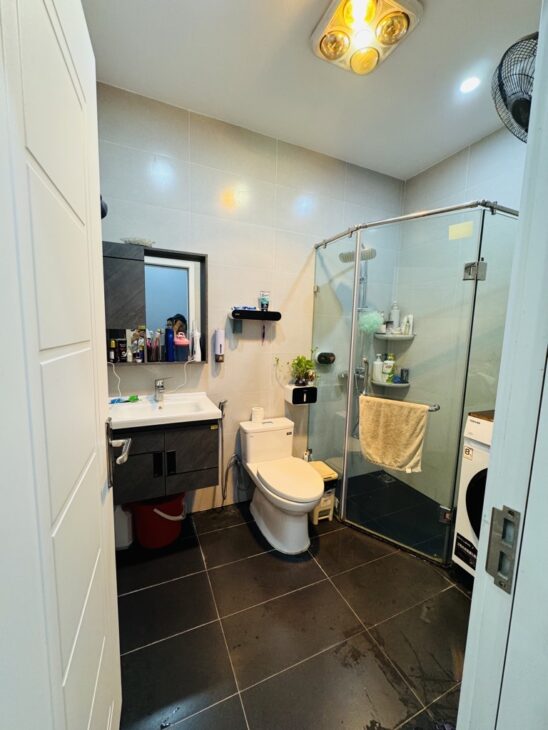 NHÀ B TT VĨNH PHÚC, BA ĐÌNH – SD 100M2, 3 P.NGỦ – NỘI THẤT ĐẸP