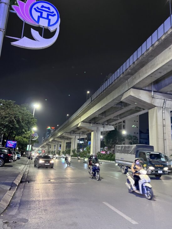 Trần Phú phân lô quân đội 52m2 nhà 5 tầng mà giá chỉ nhỉnh 11đ, nhà đẹp long lanh ở ngay , oto vào