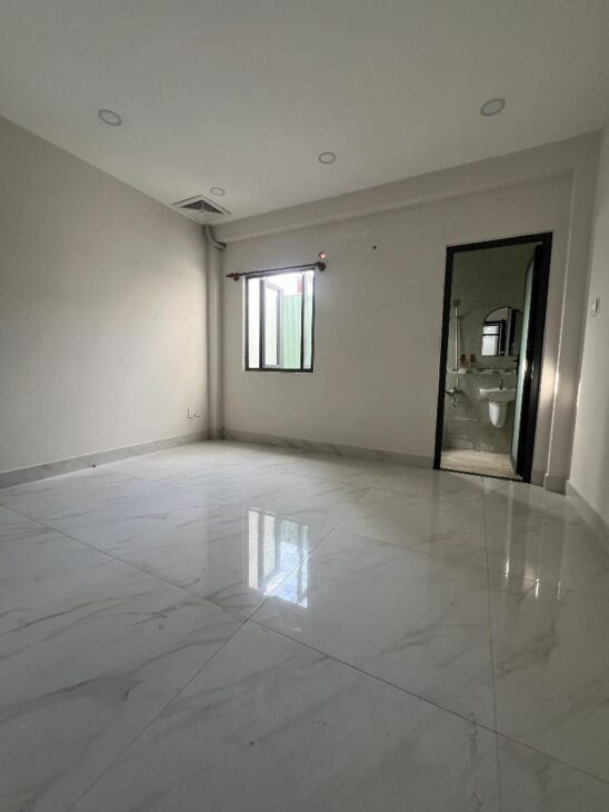 Bán nhà An Dương Vương, xe hơi đậu cửa 4×17 chỉ 5 tỷ 2