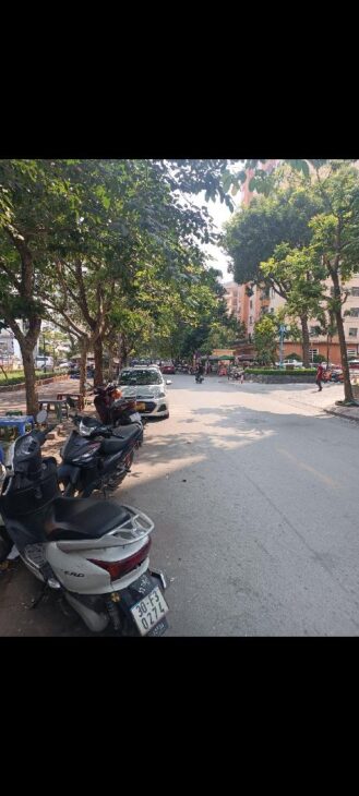 KIM GIANG: NGÕ THÔNG, NHÀ THOÁNG TRƯỚC SAU