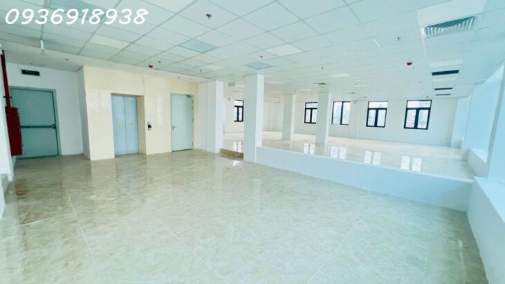 Cực hiếm-mặt phố Nguyên Chí Thanh, Đống Đa-9T-có hầm-thang máy-2 thoáng-mặt tiền cực khủng-KD