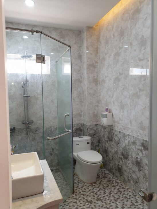 Bán gấp nhà PHAN ĐĂNG LƯU, PN, 6.5 TỶ BTCT, 4 lầu