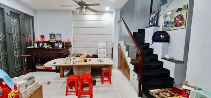 Nhà PHAN ĐĂNG LƯU, chỉ 5.2 tỷ, 4 phòng ngủ. Nhà PHAN ĐĂNG LƯU, chỉ 5.2 tỷ, 4 phòng ngủ.