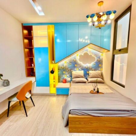 Bán nhà đường ĐINH TIÊN HOÀNG, BÌNH THẠNH, 5m x 14m, 5 lầu, 5.3 tỷ