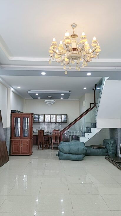 Giảm 400 triệu, giá mới 6 tỷ bán gấp nhà LÊ LAI, GÒ VẤP, 5m x 14m.