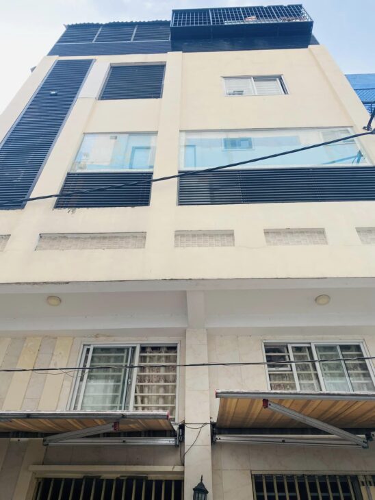 Chỉ 7.8 tỷ, hẻm xe hơi, 5 phòng, 4 lầu, HÒA HẢO, QUẬN 10