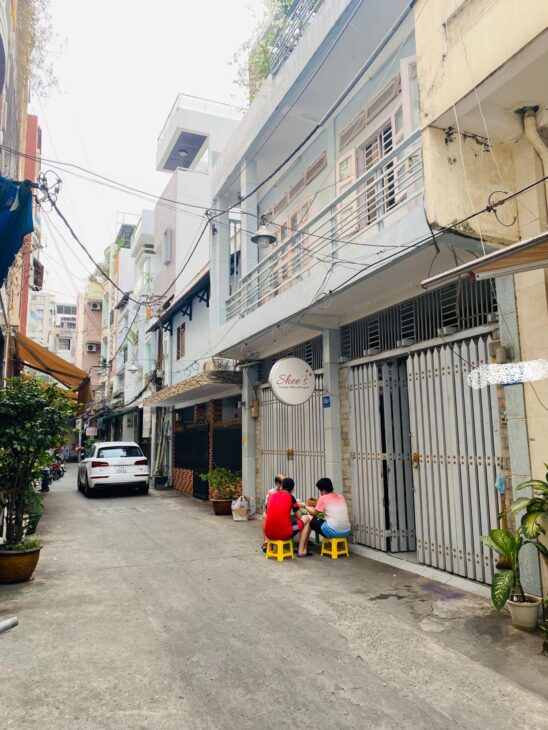 Chỉ 7.8 tỷ, hẻm xe hơi, 5 phòng, 4 lầu, HÒA HẢO, QUẬN 10