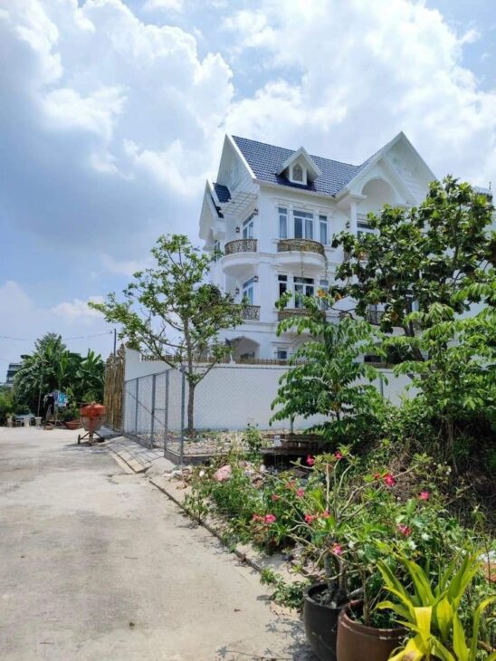 Bán 133m2 đất thổ cư đường Thạnh Xuân 38,Thạnh Xuân ,Quận 12 ,xây dựng ngay.