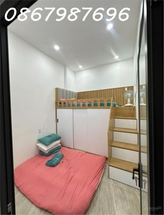 Bán nhà cấp 4 mới hẻm ô tô TTTP phường Ngọc Hiệp sổ hồng hoàn công