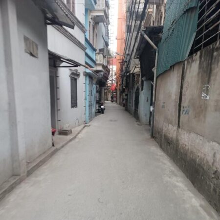Đừng tìm nữa-đây chính là ngôi nhà bạn cần! chỉ 5.5 tỷ có ngay nhà Kim Giang, 31m2