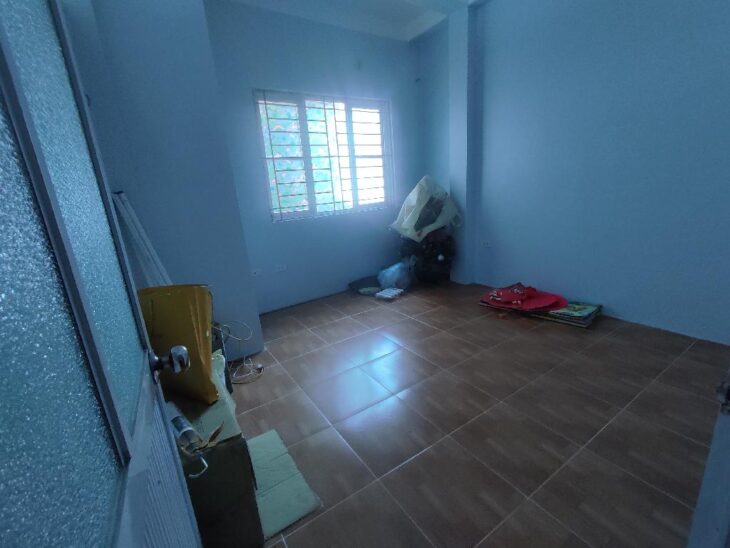 Bán nhà Đẹp Gia Quất Long Biên- Ngõ xe 3 gác – 42m2 – 4 tầng – 4,5 tỷ ( Thương Lượng)