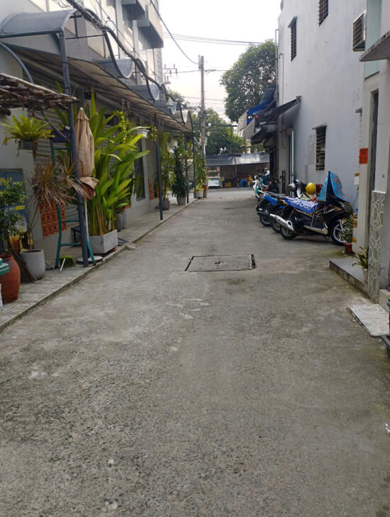 Bán Nhà 4 Tầng Hẻm 6M 1/ Phan Văn Trị F10 Hơn 5 Tỷ Gò Vấp