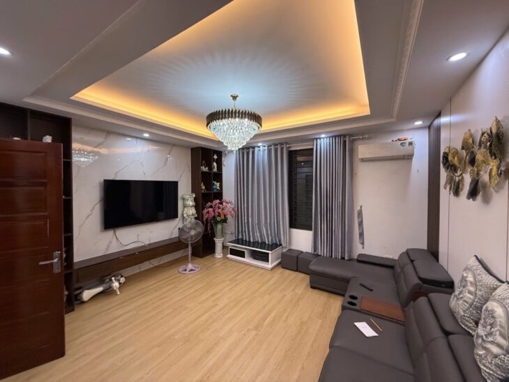 NHÀ TRẦN QUỐC VƯỢNG 44M2 X 6 TẦNG 9.8 TỶ – MẶT TIỀN RỘNG 5M – THANG MÁY TIỆN NGHI