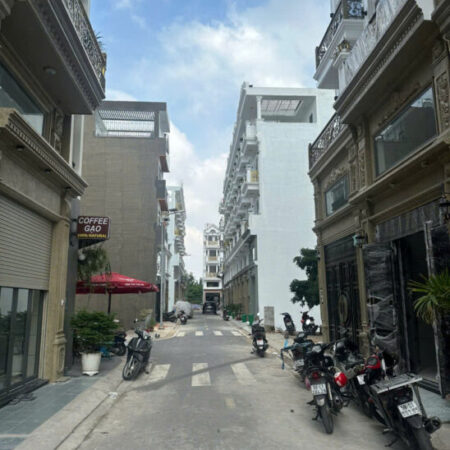 BÁN NHÀ 1 LẦU 60M2, 2 PN, 2 WC, GIÁ 4.3 TỶ -LONG BÌNH, THỦ ĐỨC BÁN NHÀ 1 LẦU 60M2, 2 PN, 2 WC, GIÁ 4.3 TỶ -LONG BÌNH, THỦ ĐỨC