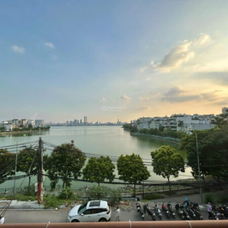 Bán nhà riêng tại Quảng An, Tây Hồ, Hà Nội, 16,8 tỷ, 80m2 mặt tiền rộng, giá cực chất