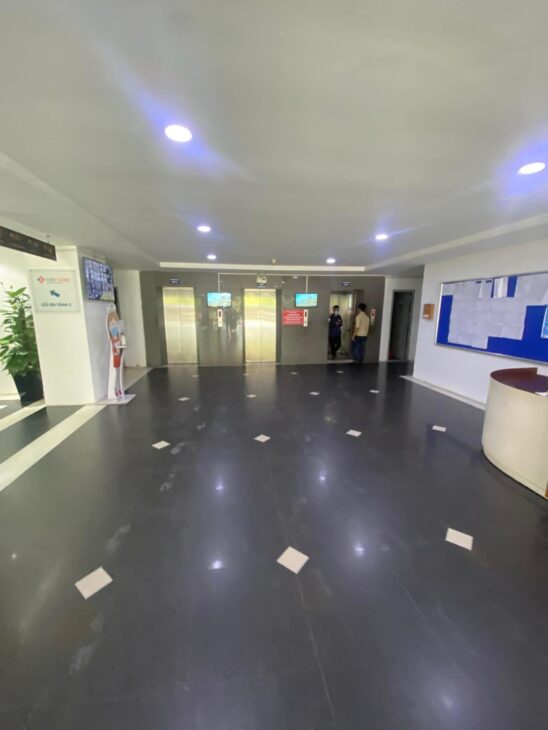 ⚜️ Sàn Thương Mại Tầng 1 Tòa 137 Nguyễn Ngọc Vũ, 1260m2 MT 45m, Sổ đỏ lâu dài, Giá 48.5 Tỷ ⚜️