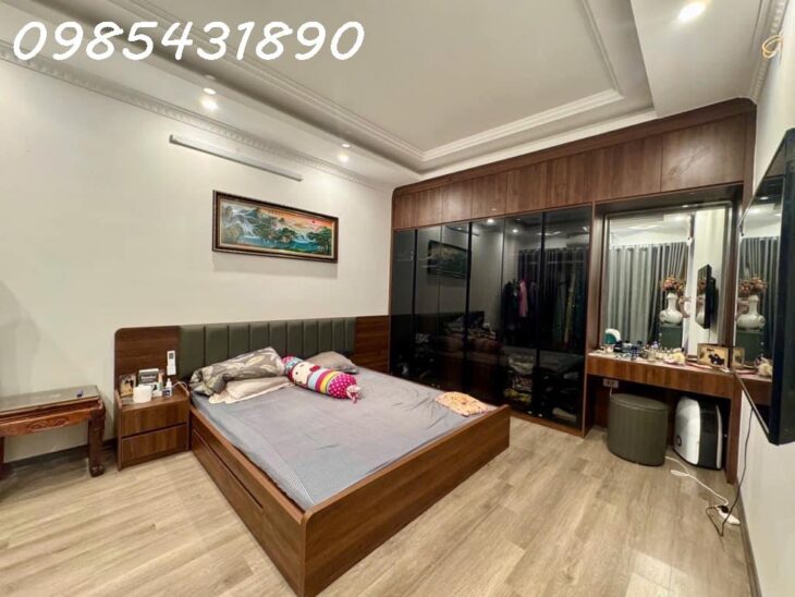 BÁN NHÀ KIM NGƯU HBT HN, Diện tích 37m² x 5 tầng, giá nhỉnh 8 (có thương lượng)