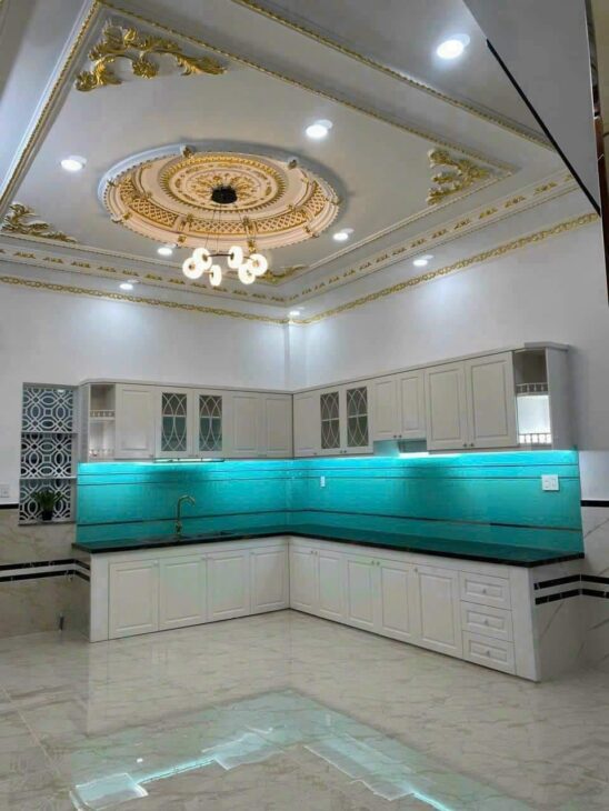 Bán nhà mặt tiền 5 tầng 5x20m giá 11 tỷ Đường Tân Thới Hiệp14,LH0919781159