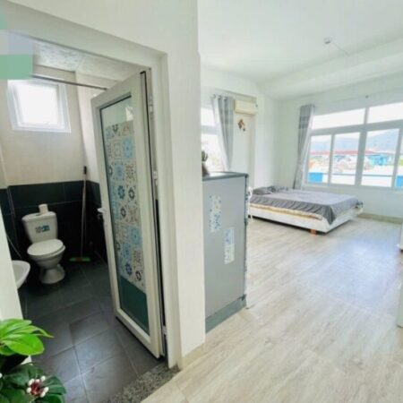 Tòa căn hộ 5 tầng ,lô góc -gần biển Mỹ Khê- Giá chỉ 14,9 tỷ .