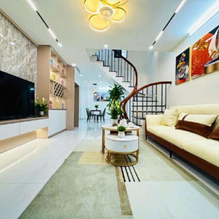 NHÀ ĐẸP HOÀNG HOA THÁM – 45M2 4 PHÒNG NGỦ – Ở NGAY – FULL NỘI THẤT CAO CẤP