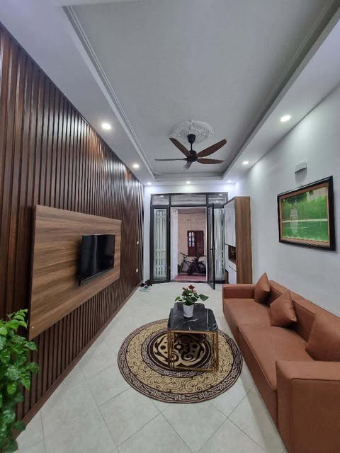 NHÀ MỚI NGỌC THUỴ – Ô TÔ 20M – NHÀ ĐẸP LONG LANH – FULL NỘI THẤT Ở LUÔN