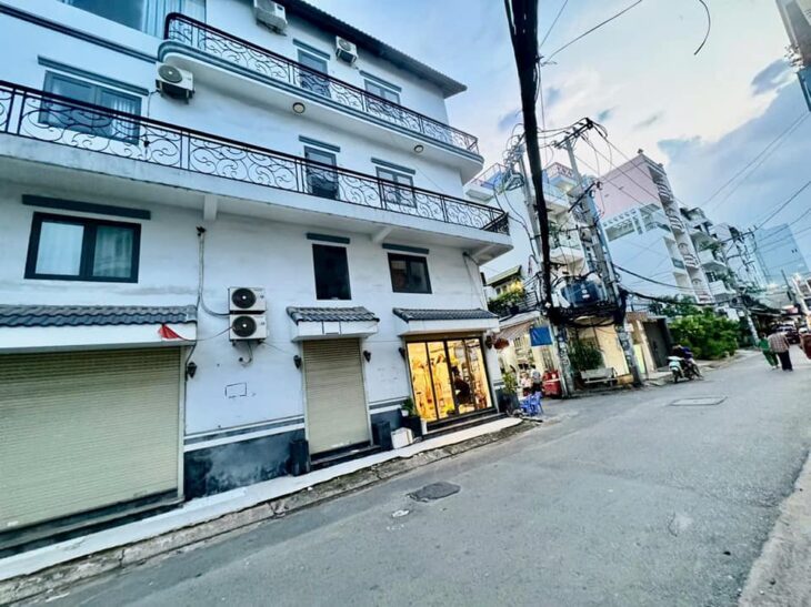 BÁN NHÀ MẶT PHỐ ĐƯỜNG DƯƠNG BA TRẠC, Q.8, HCM – 48M2, 4 TẦNG, 5PN, 5WC – 11.3 TỶ – SỔ HỒNG