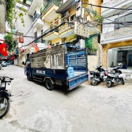 BÁN GẤP NHÀ NGUYỄN NGỌC VŨ-CẦU GIẤY-102M2 x 4T – MT 4.2M – 23.8 TỶ – ĐƯỜNG Ô TÔ TRÁNH – KD ĐỈNH