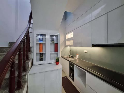 NHÀ MỚI NGỌC THUỴ – Ô TÔ 20M – NHÀ ĐẸP LONG LANH – FULL NỘI THẤT Ở LUÔN