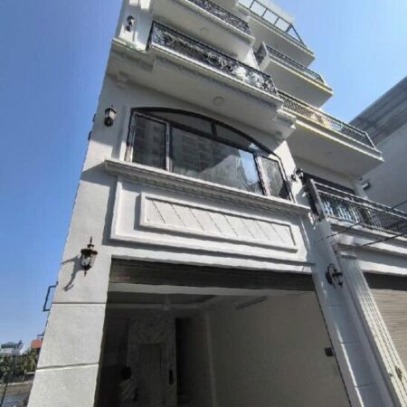 Nhà đẹp Phúc Lợi 36m 6 tầng thang máy giá hơn 7 tỷ